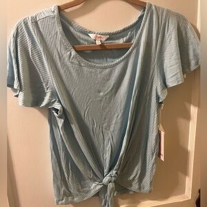 Casual, short sleeve tee